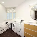 4 Bedroom With Sauna And 2 Bathroom Lejlighed *