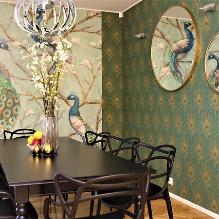 4 Bedroom With Sauna And 2 Bathroom アパート